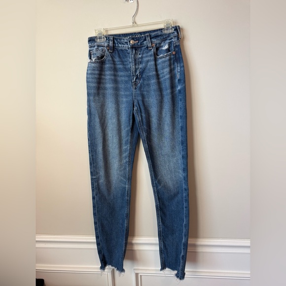 American Eagle Outfitters Denim - American Eagle mom jeans dark wash size 0